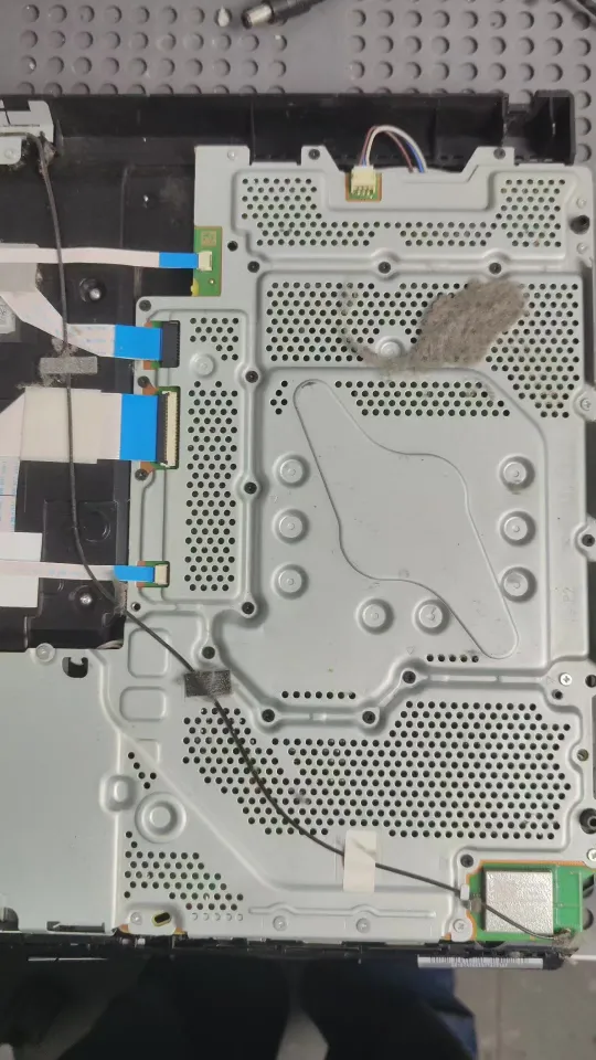 Чистка PS4 від пилу 🔧🎮 PS4 шумить і гріється? Професійна чистка від п...